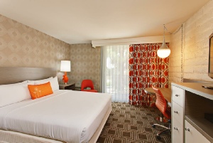 Holidays to The Garland, Los Angeles