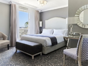 Holiday to the Queen Victoria Hotel, Cape Town, South Africa