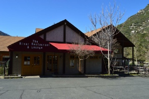 Holidays to the Yosemite View Lodge