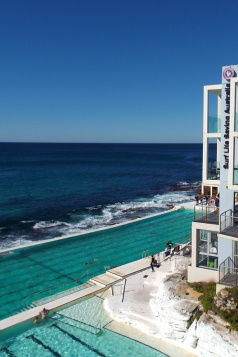 Holidays to Australia with Escape Worldwide - Bondi Beach 