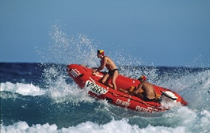 Holidays to Australia with Escape Worldwide - Bondi Beach (copyright Tourism Australia)