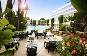 Holidays to the Beverly Hilton, Los Angeles 