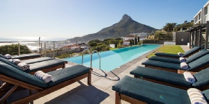 Holiday to the Crystal Apartments, Camps Bay, Cape Town, South Africa