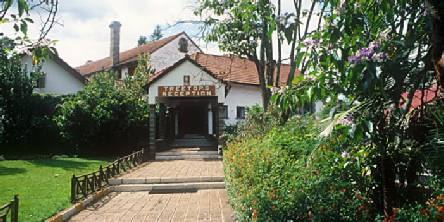 Holiday to Treetops, Aberdares National Park Kenya
