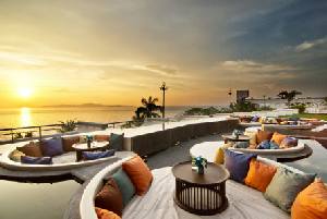 Holidays to the Royal Cliff Beach Hotel Pattaya