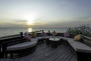 Holidays to Paradee, Koh Samet