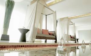 Holidays to the Dusit Thani Bangkok