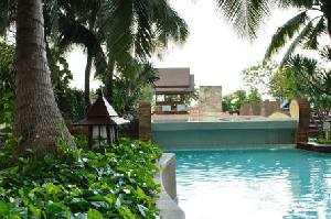 Holidays to the Century Park Hotel, Bangkok
