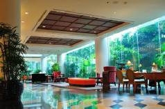 Holidays to the Century Park Hotel, Bangkok
