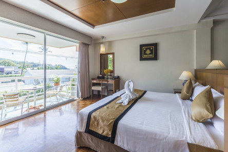 Holidays to the Kantary Bay Hotel, Phuket