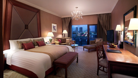 Holidays to the Shangri-La Hotel Bangkok