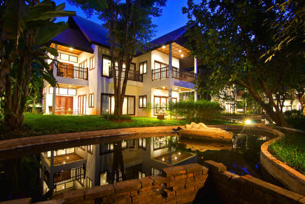 Holidays to The Legend, Chiang Rai