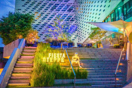 Holidays to the LIT Bangkok