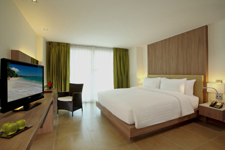 Holidays to the Centara Pattaya Hotel
