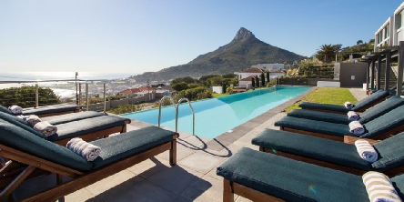 Holiday to the Crystal Apartments, Camps Bay, Cape Town, South Africa