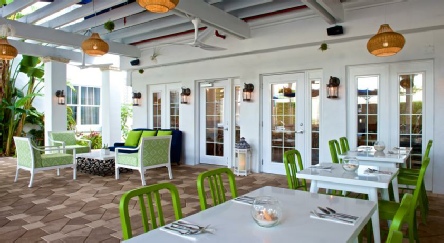 Holidays to the Blue Moon Hotel, Miami, USA